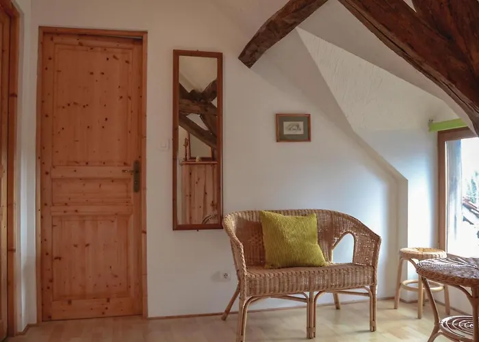 Vakantiehuis Stunning In Les Pins *