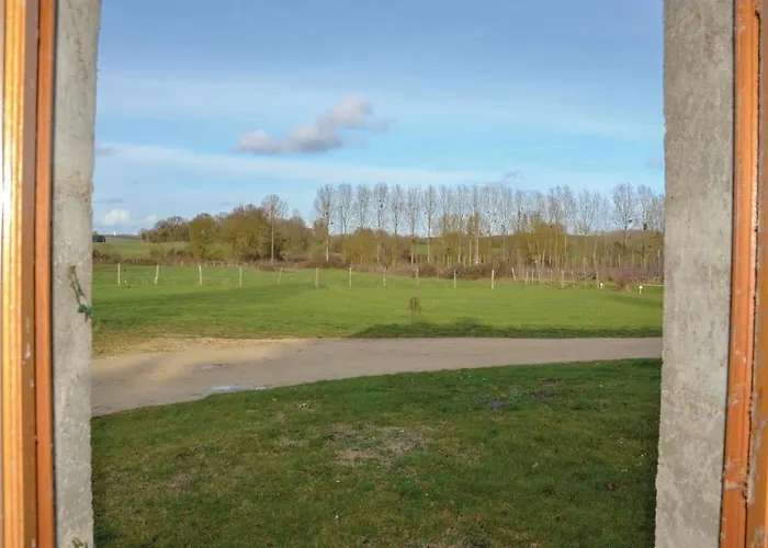 Stunning In Les Pins Parcay-les-Pins