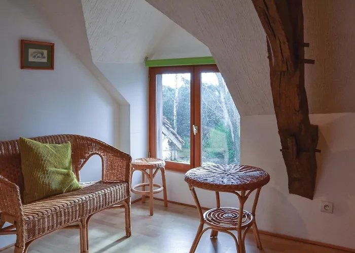 Stunning In Les Pins Vakantiehuis *